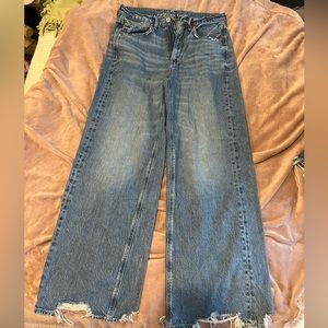 American Eagle high waisted wide leg Jean